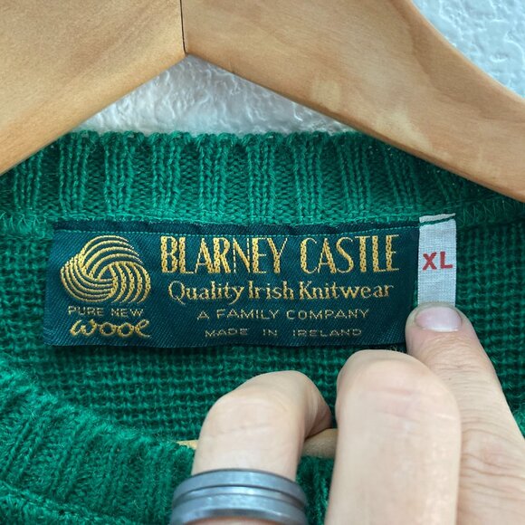 VTG Blarney Castle Pure New Wool Irish Knitwear Ireland Crew Neck Sweater XL - Picture 2 of 4